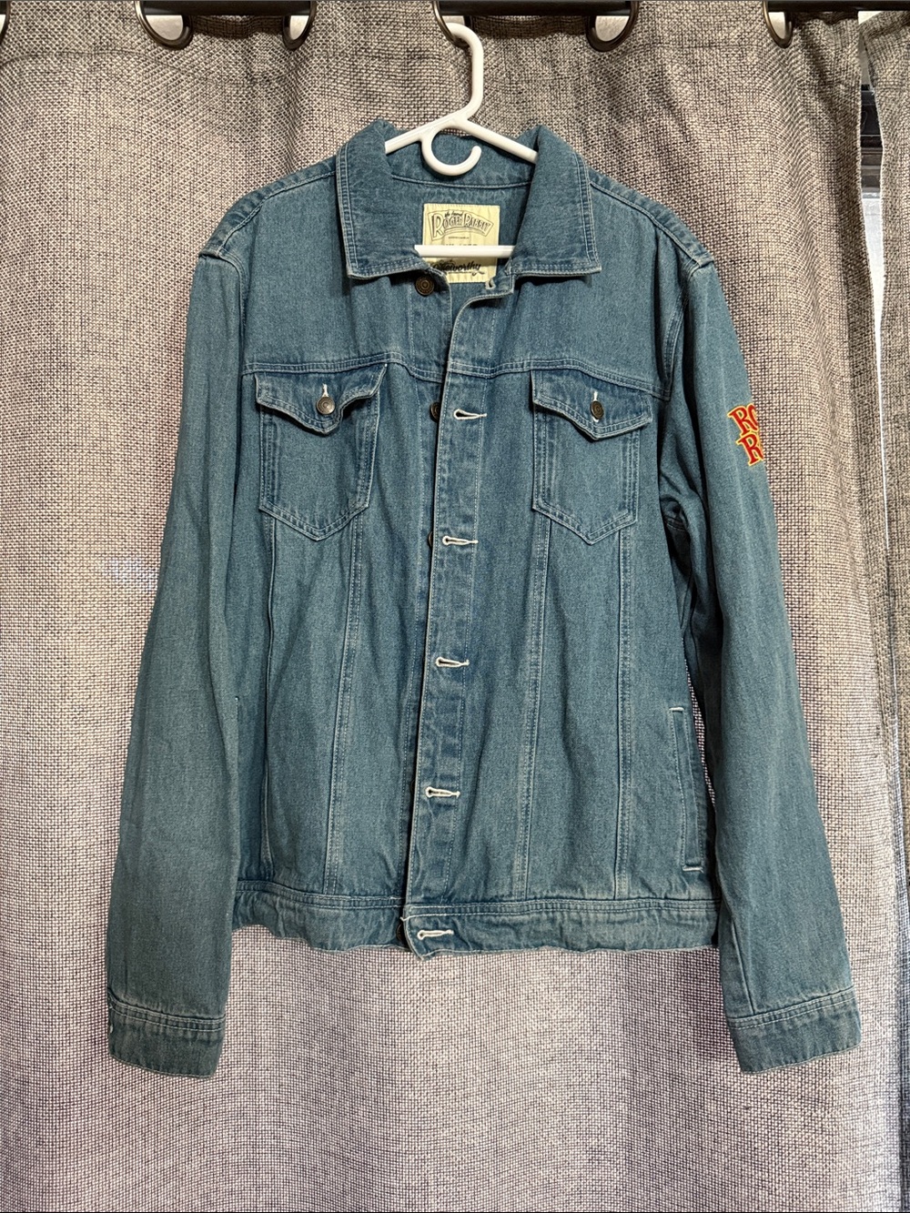 Unisex Cakeworthy Who Framed Roger Rabbit Embroidered Denim Jacket Toon Town - Picture 6 of 12